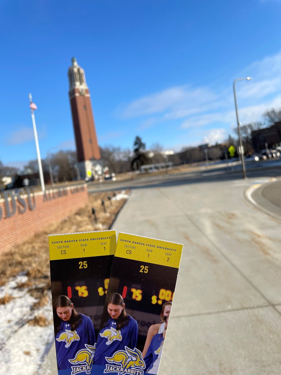 Jackrabbit Club (@backthejacks) on Twitter photo JACKS❗️❗️
Want to sit courtside for the <a href="/GoJacksMBB/">Jackrabbit Men’s Basketball</a> this Saturday?! Here is your chance. We are giving away 2 courtside tickets to someone who likes and retweets this tweet. Must be following to be eligible. Hop on it 🐰 #GoJacks JACKS❗️❗️
Want to sit courtside for the <a href="/GoJacksMBB/">Jackrabbit Men’s Basketball</a> this Saturday?! Here is your chance. We are giving away 2 courtside tickets to someone who likes and retweets this tweet. Must be following to be eligible. Hop on it 🐰 #GoJacks