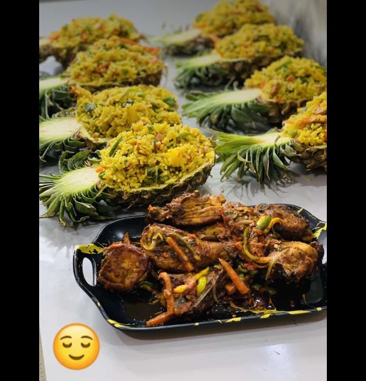 Jamhal10's tweet photo. Picking randomly..... 14 slots available 
Once I pick I will DM you directly for further process
😌😌😌🤗
#HappyValentinesDay2022 https://t.co/aFHSKeYDBy