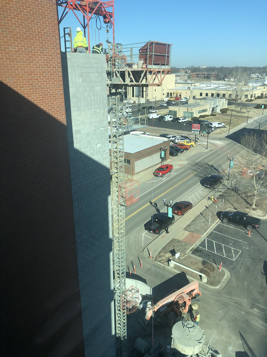 A_D_Kunkel's tweet photo. The second elevator tower is nearing completion for the @JVIC_MSU expansion. @MissouriState #IDEAcommons https://t.co/AGFbI3wEDY