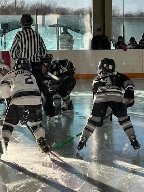 FremontFlyersNE's tweet photo. Weekend of ups and downs!
Junior Varsity beats Cedar Rapids on the road Saturday! PeeWee and Bantam Bs played tough in Omaha. Squirts battled in KC at A2 level. Combined record: 9-7-2
House regular season wraps up this week before playoffs Feb. 25-27. #StretchDrive
#FlyWithUs https://t.co/BZPV13f0Fi