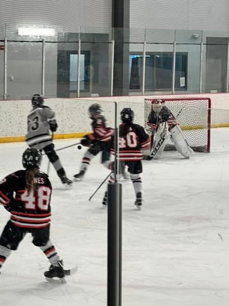 FremontFlyersNE's tweet photo. Weekend of ups and downs!
Junior Varsity beats Cedar Rapids on the road Saturday! PeeWee and Bantam Bs played tough in Omaha. Squirts battled in KC at A2 level. Combined record: 9-7-2
House regular season wraps up this week before playoffs Feb. 25-27. #StretchDrive
#FlyWithUs https://t.co/BZPV13f0Fi