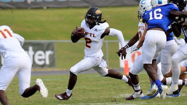 cee_jayy24's tweet photo. I am blessed to say I have received other D1 offer to The University of Fort Lauderdale! @Coach_QWilson @NCCLionsFTBL @coachkou @jaoswald4 #AGTG @uftlfootball https://t.co/G8jSCxyTy6