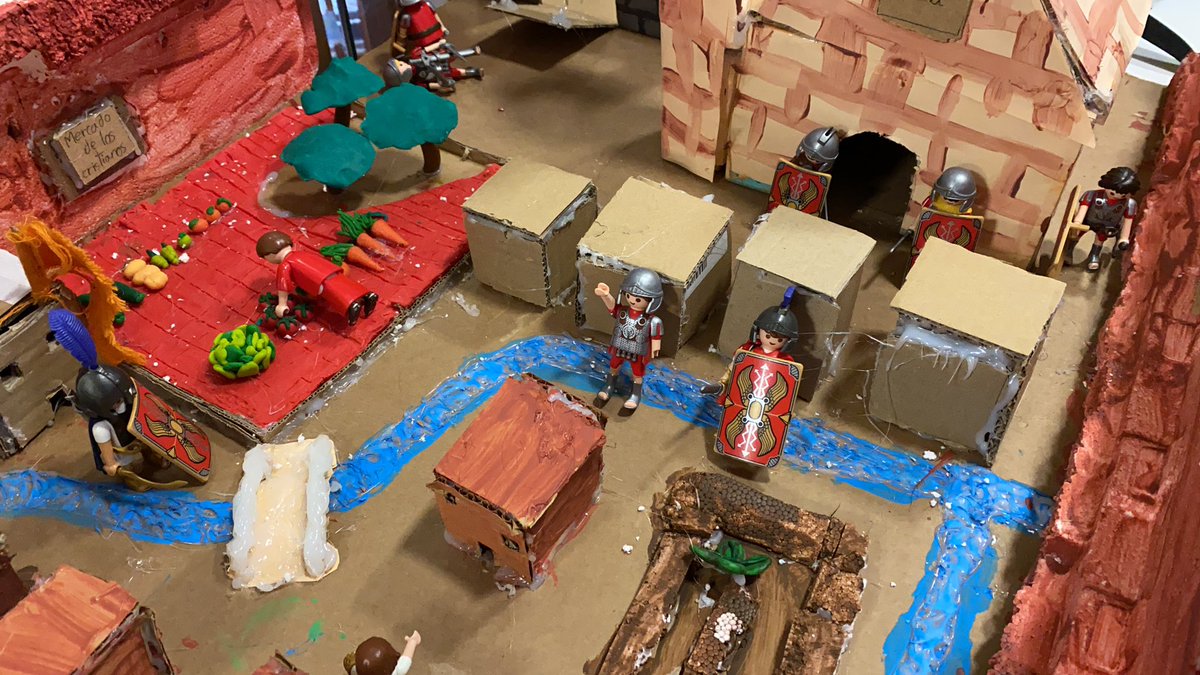 PJConesa's tweet photo. El viernes acabamos el proyecto sobre la Edad Media en la Península. 

Cada grupo, se encargó de escoger una de las principales culturas que hubo, teniendo que realizar una maqueta y un vídeo sobre sus características. https://t.co/WJdvDke2Tt