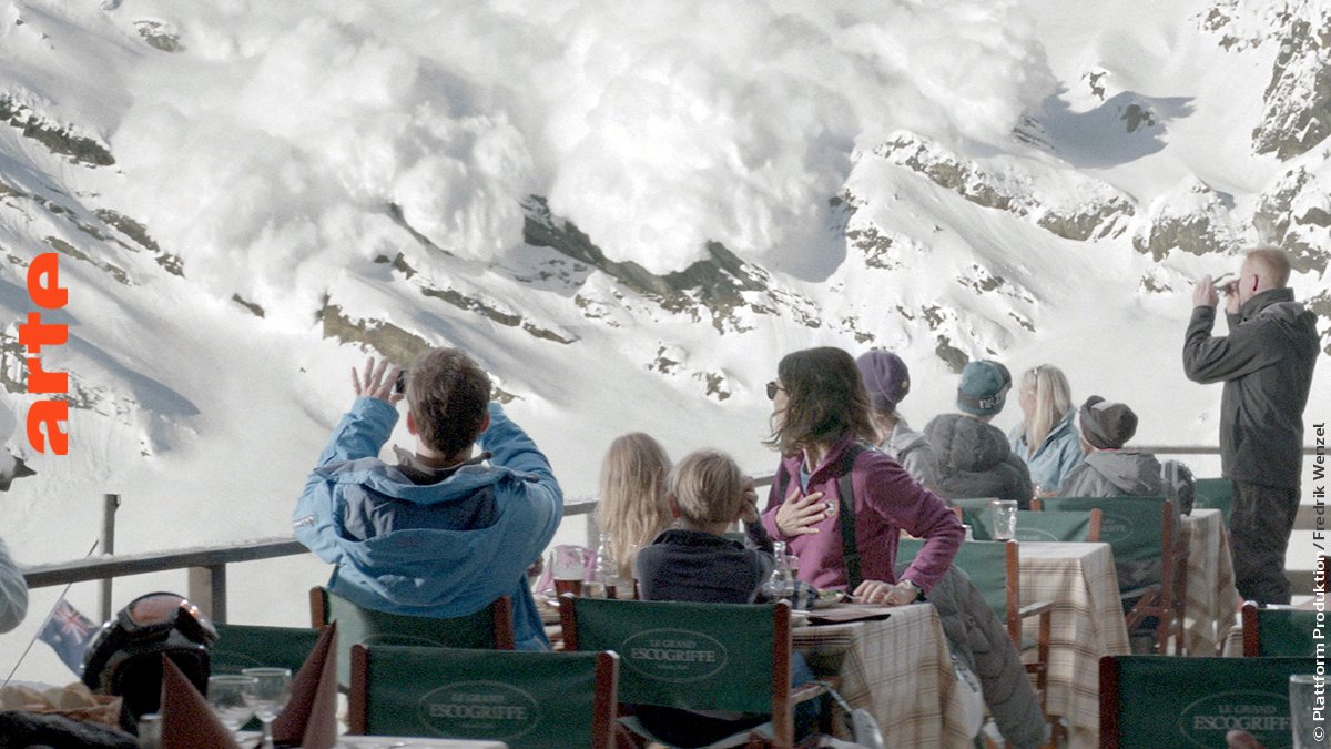 ARTEpro's tweet photo. #Cinéma - "#SnowTherapy", une fable drôle et glaçante de Ruben Östlund, magistralement mise en scène, sur @ARTEfr et https://t.co/H2Ijv7YoPQ le 14.03
Notre article ➡ https://t.co/oejcJllIuZ https://t.co/r44UdTRQDD