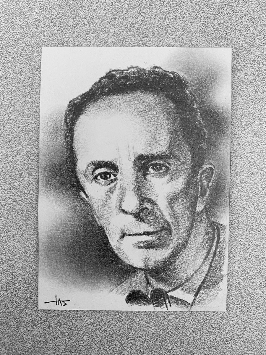 TASdesign's tweet photo. You may not recognize this face, but you have probably seen his artwork. His illustrations were a reflection of American culture. This is my sketch of painter/illustrator Norman Rockwell.
#normanrockwell #illustration #americanillustrators #rockwell #kohinoorusa #art #artwork https://t.co/qTzsizFmCI