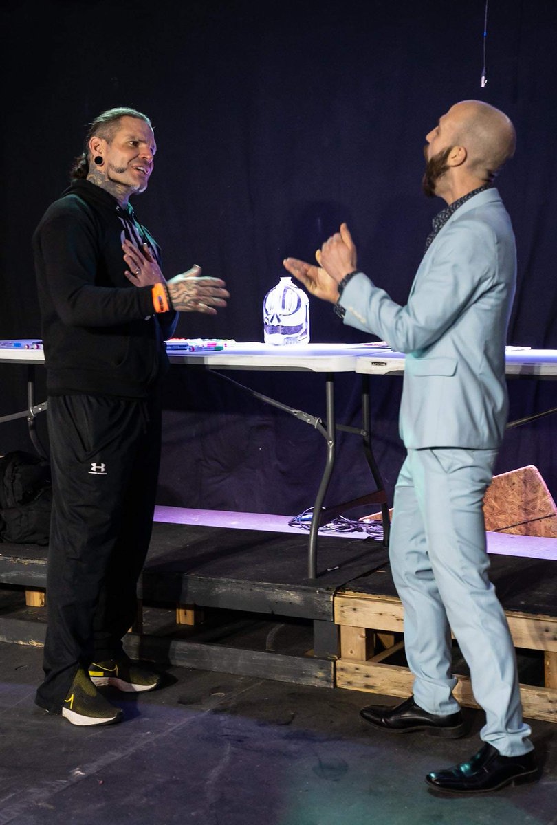 SpotlightMike1's tweet photo. Dreams do come true! You're welcome @JEFFHARDYBRAND for finally taking time out of my busy schedule to meet you. I know how important it was for you to meet me. #flagshipprowrestling https://t.co/8xzqESaAZj