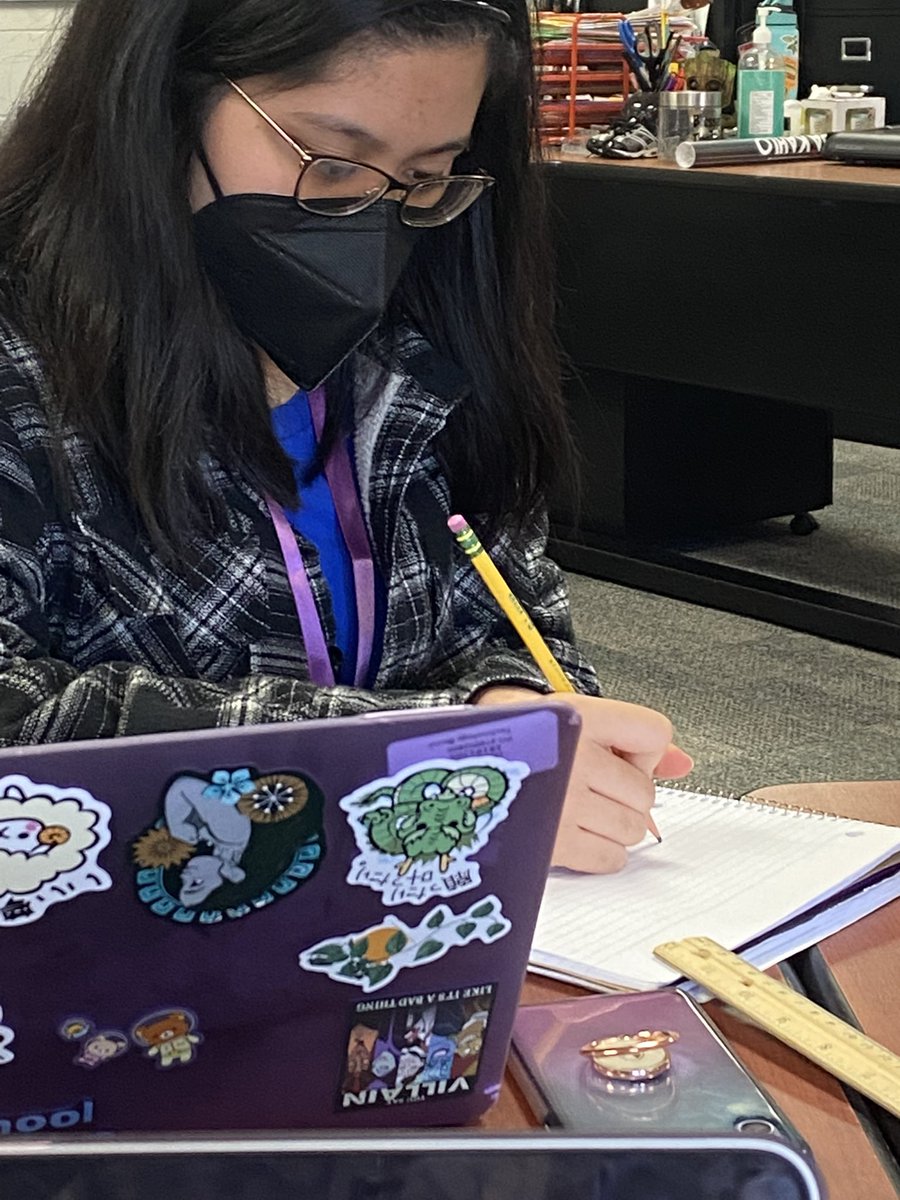 RachelG_NTHC's tweet photo. Carmel working hard to get our cards sized so we can print! #NTHCtribe #slayycarmel https://t.co/F8uTV0xuDg