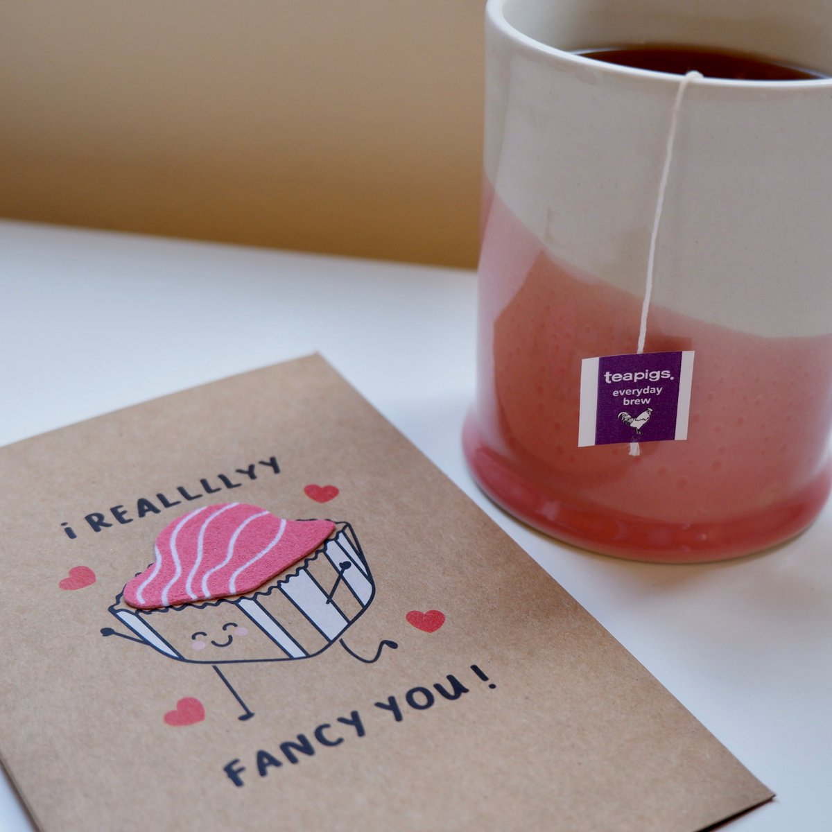 Top tip this #ValentinesDay to show someone you care: pop the kettle on and make them their favorite brew. Oh, and cake. There's got to be cake! 💘