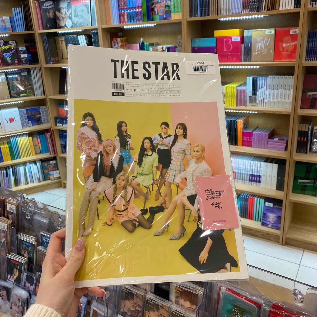KStars722's tweet image. Did you know we had these in stock..?👀

Kep1er “The Star” Magazine and Singles Feb 2022 Edition feat. Felix of Stray Kids! 

Available both in store and online! 💗 

&amp;gt;&amp;gt;KStars.co.uk

#kpop #KStars
