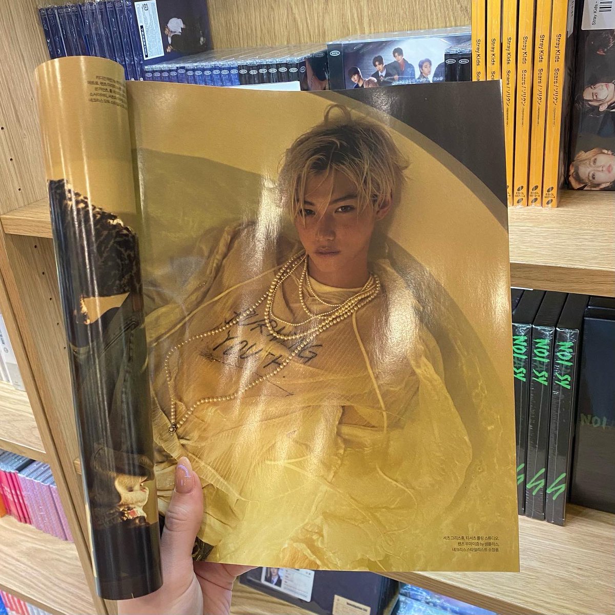 KStars722's tweet image. Did you know we had these in stock..?👀

Kep1er “The Star” Magazine and Singles Feb 2022 Edition feat. Felix of Stray Kids! 

Available both in store and online! 💗 

&amp;gt;&amp;gt;KStars.co.uk

#kpop #KStars