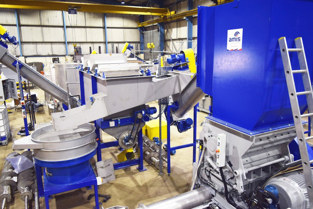 RotajetSystems's tweet image. Its FAT week!

Rotajet's latest recycling plant, featuring #zerma machinery, completed its FAT (factory acceptance test). This is the exciting part as it ensures the line its fully operational and ready to strip out of the workshop!

#RECYCLING #PLASTIC #plasticrecycling