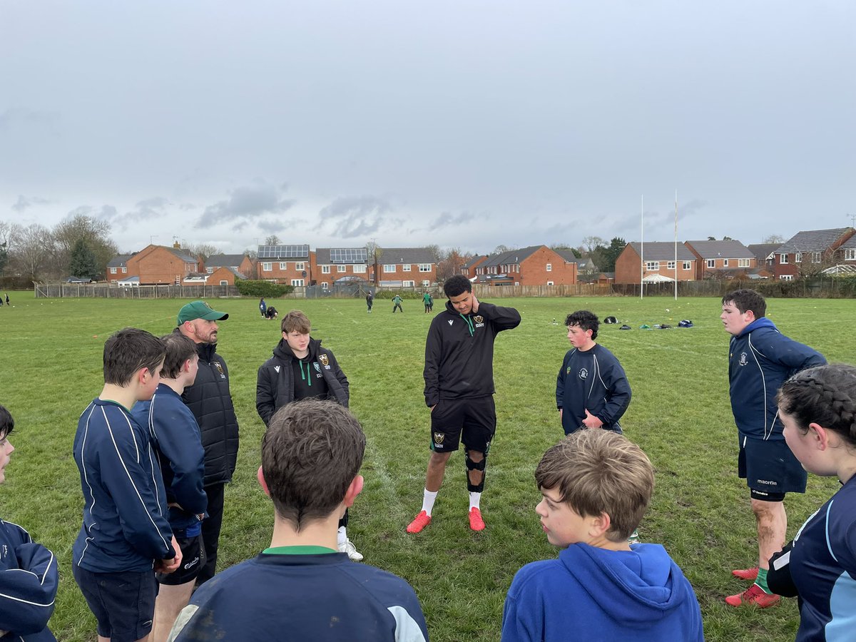 SaintsComm's tweet photo. And another 45+ attending at @Lbrfc today in the on-off rain! That wasn’t enough to remove the smiles and having Emeka Atuanya and Jake Garside along certainly helped! 🙌🏻 https://t.co/tD20oJgSyt