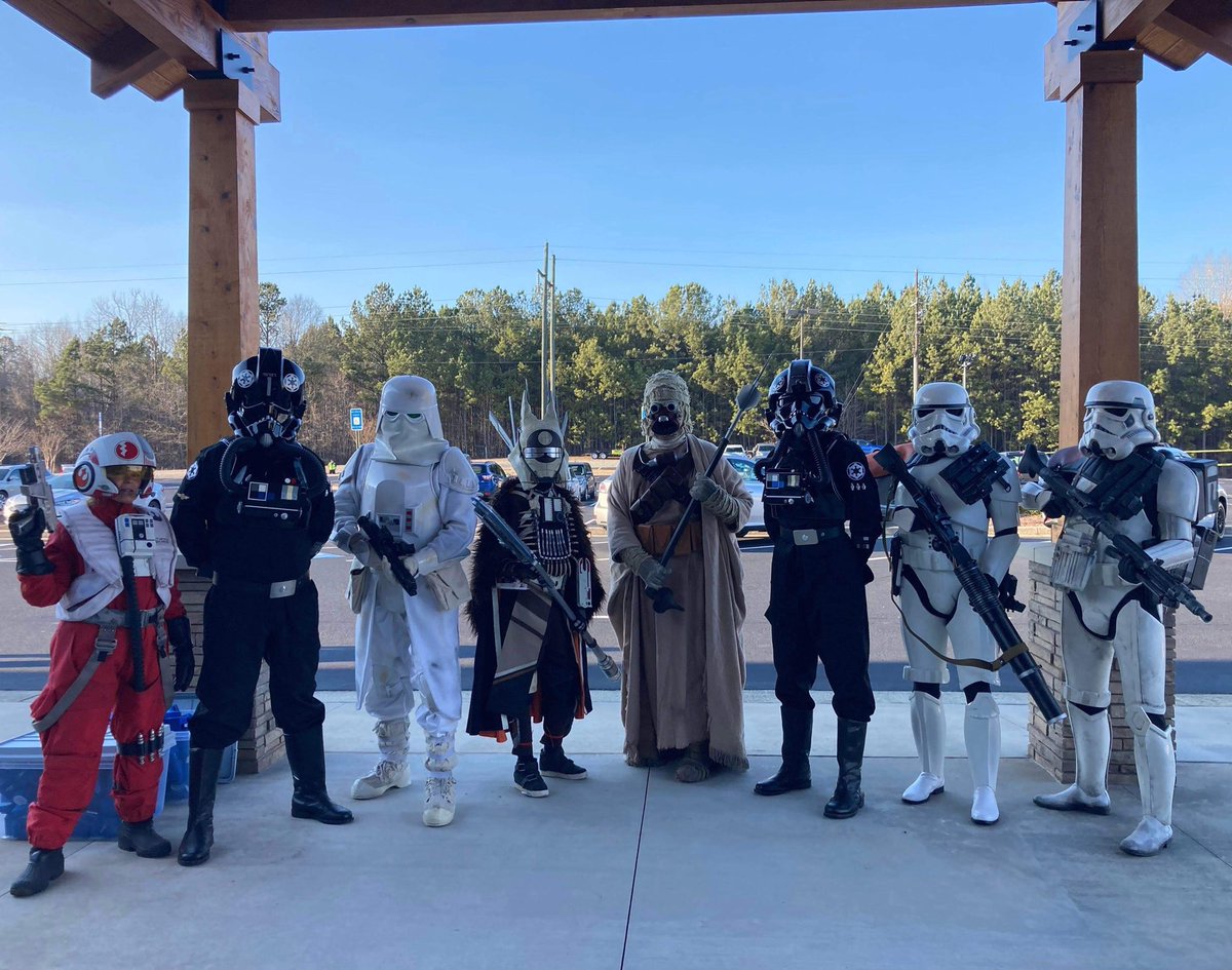 Our troopers were looking sharp as they attended the ‘#NighttoShine’ prom event for adults with special needs in Bethlehem, GA this past Friday. 🖤 #starwarsfans #starwarscosplay #ga501st #501stlegion #badguysdoinggood #stormtroopers #starwarslife #starwars