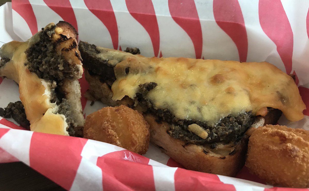 FOBRacing's tweet photo. A little campaign ahead of our return to @PerthRacecourse in April
Cheese is great, haggis is great
Haggis and cheese on sourdough is out of this world
#BringBackThoroughbread https://t.co/3KsljHkw1b
