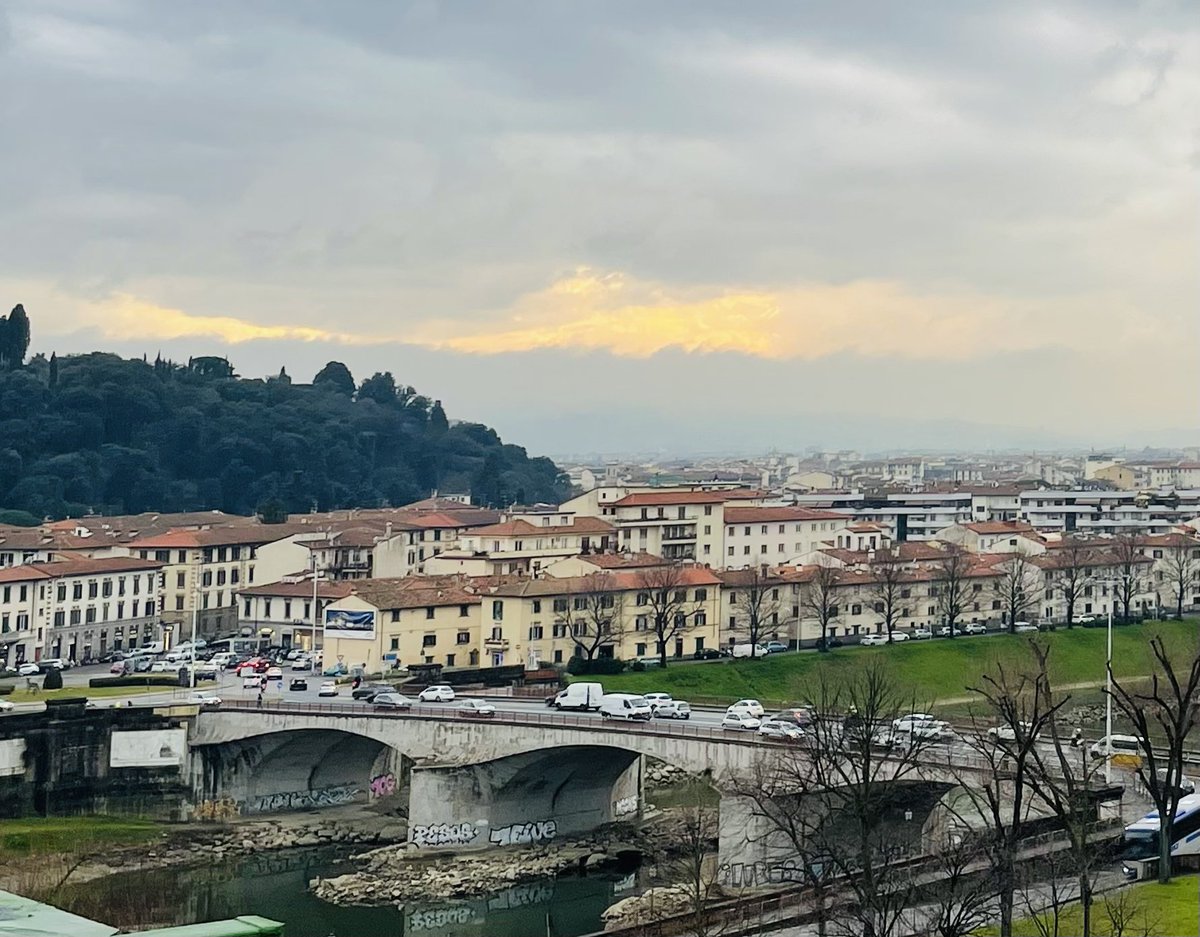 ProfJaneWalsh's tweet photo. Guess where? #RoomWithaView #WorkingAdventures ๐ https://t.co/PNkuaax7c2