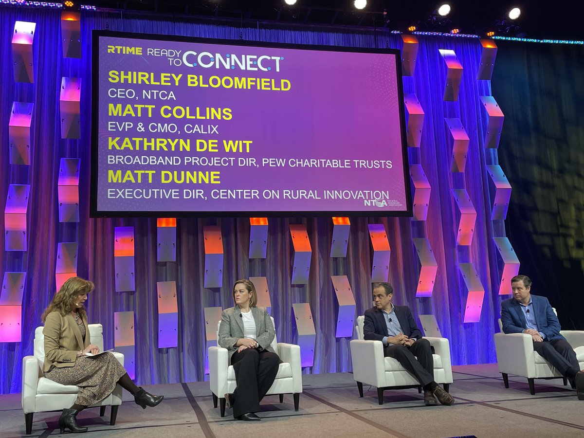 sbloomfield15's tweet image. Meet with your local state broadband leaders, tell your stories of #broadband deployment and community leadership, be audacious in being part of the #digitaldivide solution. Words of words on from ⁦@km_dewit⁩ ⁦@mattdunnevt⁩ and ⁦@CalixHQ⁩ Matt Collins. #Thanks