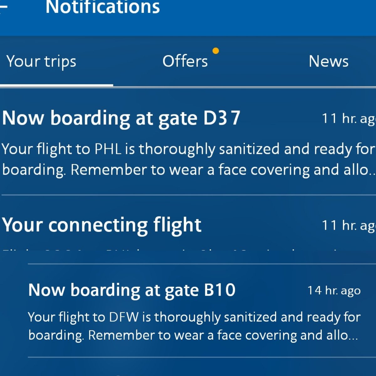 JENisJUICY's tweet photo. .@AmericanAir 
I need some clarification on what THOROUGHLY DISINFECTED means to you?
Good thing there's a #mask #masks mandate 🙄🙄🤬🤬
#AmericanAirlines #aal #robertisom #dougparker #AA @FoxNews @6abc @FOX29philly 
#covid19 #coronavirus #dfw #tus #phl #disinfected #maskmandate https://t.co/2UYllmah4I