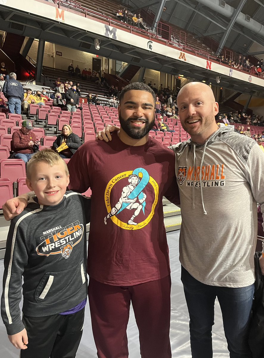 Huge S/O to @GableSteveson for making a difference for this young wrestler. What an impact he has made on a generation of wrestlers; he posed for pics with fans right up until the start. His Olympic Gold win created lifelong memories for many fathers and sons. Thank you Gable!