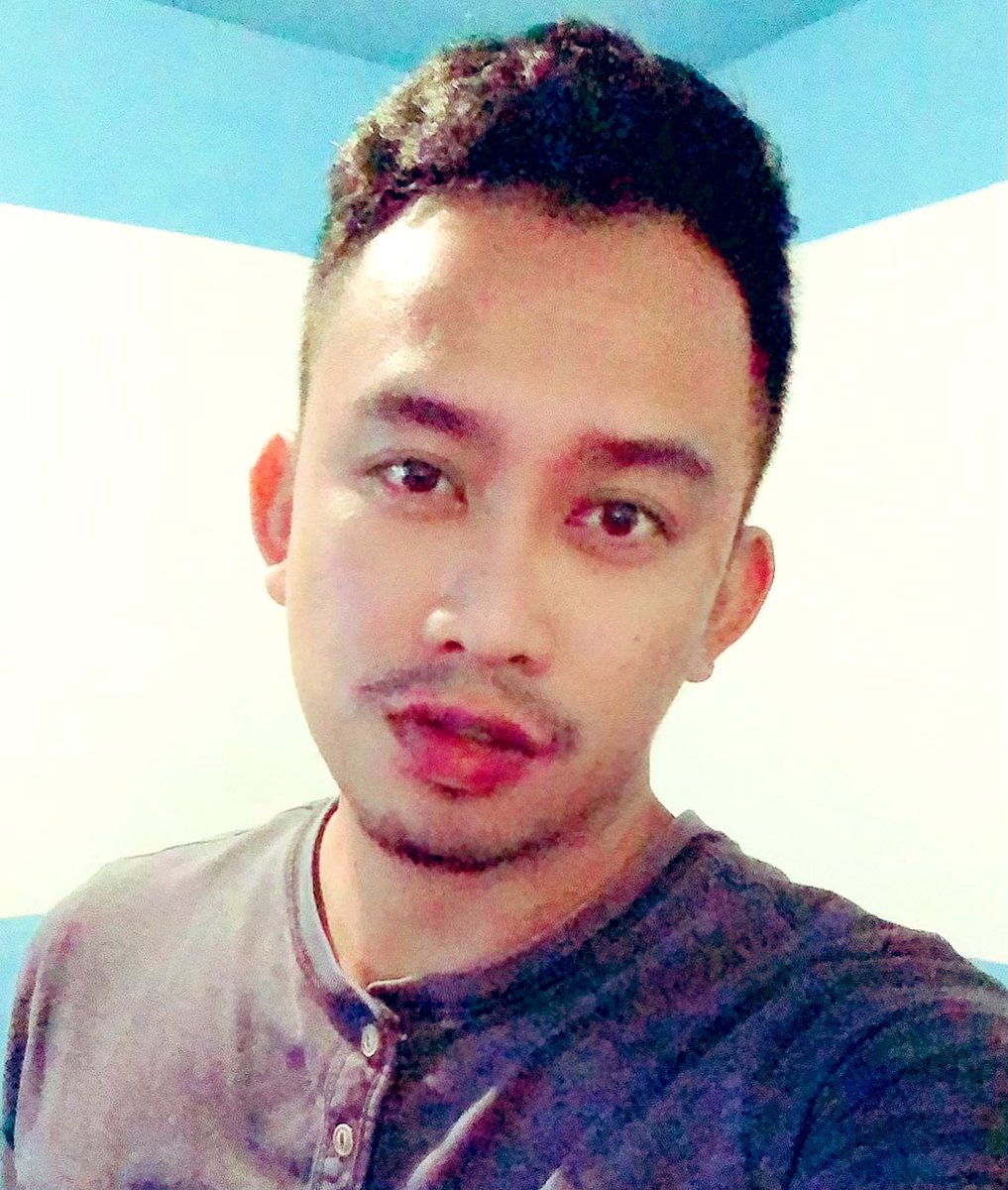 twitttriz's tweet photo. Haggard yern? https://t.co/GjE3pCbJTy