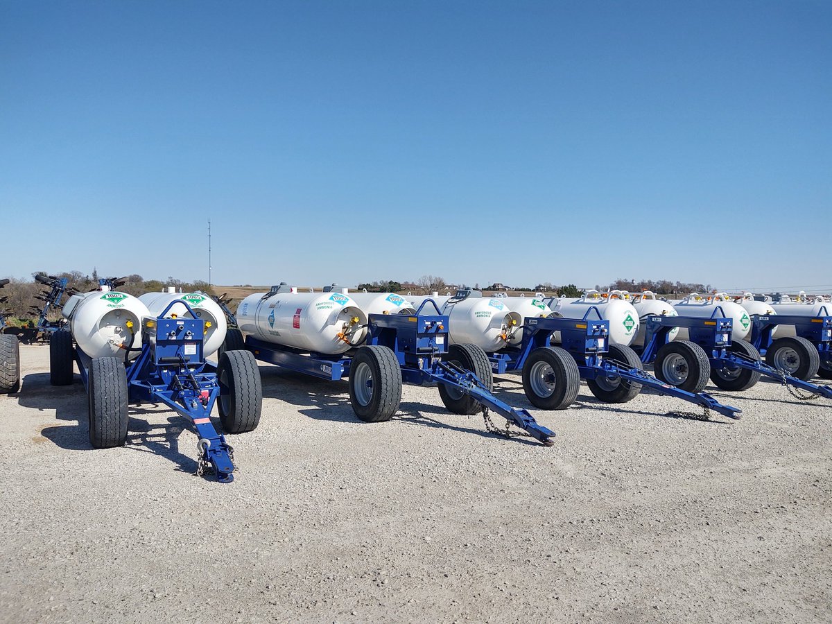 Hey guys if you really want to treat your lady with an expensive Valentine's gift, I can hook you up