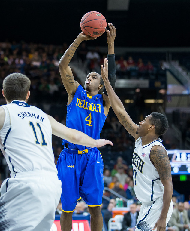 BlueHensRadio's tweet photo. 🏆🏆🏆

Jyáre Davis has been selected @CAABasketball Rookie of the Week for the third consecutive week. The first @DelawareMBB player to do so since Jarvis Threatt in 2012!

Keep up the great work!

#BlueHens https://t.co/BYJyugI5sX