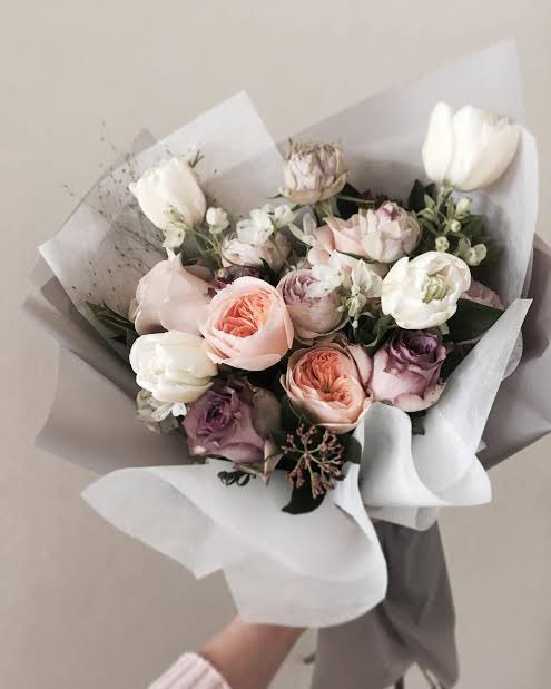 To <a href="/L0ba_Andrade/">ʟᴏʙᴀ</a> ,

ช่วงนี้ฉันก็แทบไม่ได้แวะมาเลย หวังว่ามันจะยังไม่ช้าเกินไปกับช่อดอกไม้ช่อนี้นะ

ไว้เราสองคนว่างแล้วเราไปดูหนังที่ห้องกันนะ :)

— Valkyrie