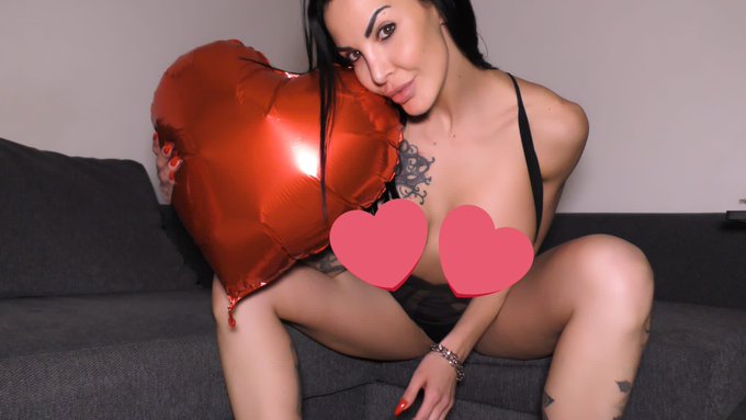 Ti aspetto sul mio https://t.co/14mi9idcOs per festeggiare insieme! Iscriviti ora al 30% ➡️ hai tempo