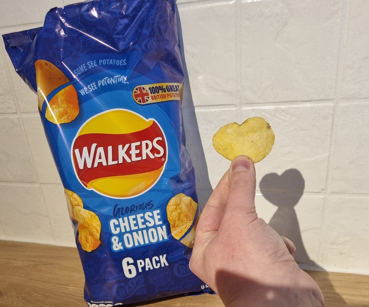 willo1979's tweet photo. @walkers_crisps #lovewalkers https://t.co/Iqo7XbtLFp