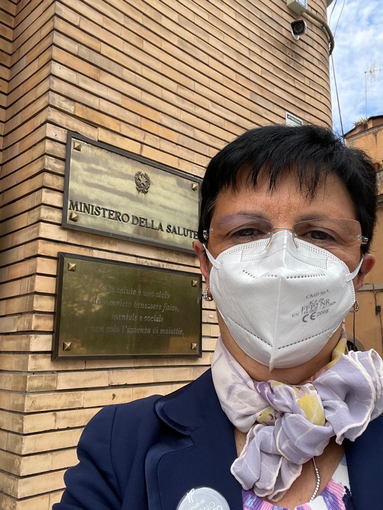 CimopItalia's tweet photo. AGGRESSIONE DI #NOVAX AL #SANCAMILLO, #DERANGO (#CIMOP): “ASSURDO CHE CHI CURA LA #SALUTE DI TUTTI OGGI SI TROVI A DOVER DIFENDERE LA PROPRIA”
https://t.co/9VDetHC4xS https://t.co/BLXgpx8hAD