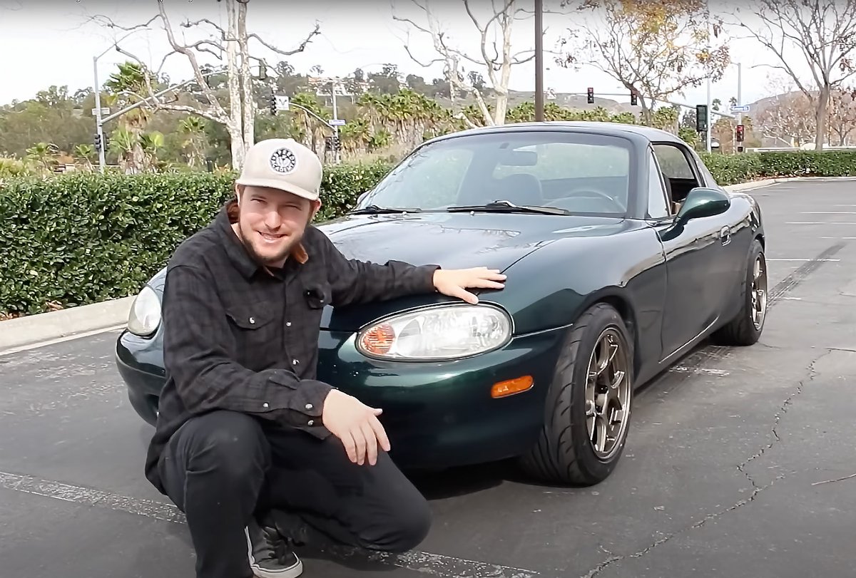 Flyin' Miata tweet media