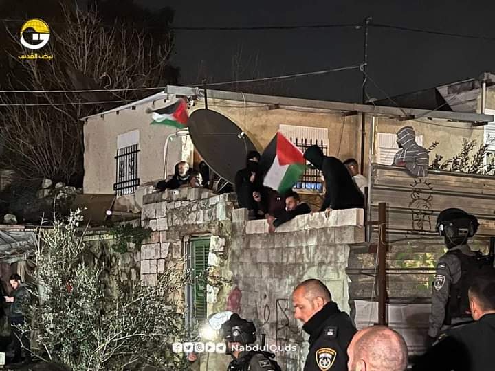 KhawlaGaza's tweet photo. الشبابُ لن يكلَّ همُّهُ أن تستقـلَّ أو يبيد ✌️🇵🇸
#انقذوا_حي_الشيخ_الجراح https://t.co/sx3BsKj1pu