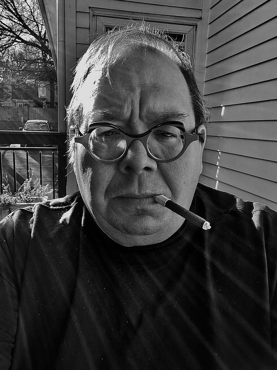 lawyerschiff's tweet photo. A #ChillyMonday but its gonna be #Hot tonight on @CourtTV and @CourtTVUK! (I guest at 7PM)
@MichaelCourtTV has live coverage of the #ArberyHateCrimes and #ChadOulson trials, plus #PrinceAndrew, #Maxwell, #Scotus and more!!
Only on https://t.co/rtyh8v28iF! https://t.co/053if1vMoU