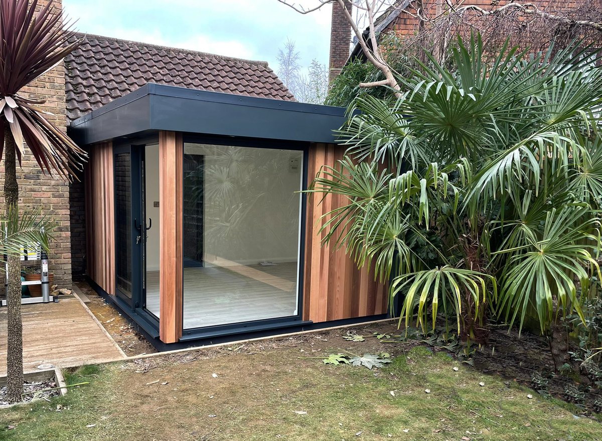 Swiftorg's tweet photo. Your building your way...
Even if the space you have to use is a 'tricky' space, following a irregular boundary line we will always do our best to create your very own life-changing space.
#Notjustabox #gardenroom #bespoke #designandbuild #lifechangingspaces #gardenoffice https://t.co/2q67wsPJ1o