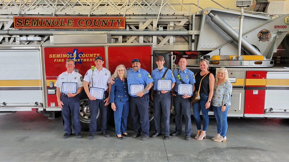 So proud of my wife for helping save a life! When our neighbor fell and hit her head in the parking lot, my wife helped her to her car &amp; called 911. She stopped breathing, no pulse when paramedics arrived and started CPR, they brought her back to life!! Thank you #FirstResponders