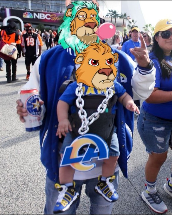NFTom34's tweet photo. #lazylions this Lazy Lion and his cub enjoying the #SuperBowl @LazyLionsNFT #LARams @nine @AshurNFT https://t.co/3ekpoFcUrR
