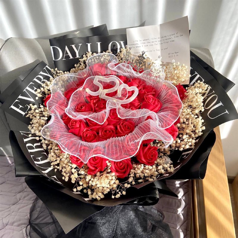 CeCeaAlice's tweet image. Today is Valentine's Day and I wish a gentleman would send me a rose like this lol am I out of my mind