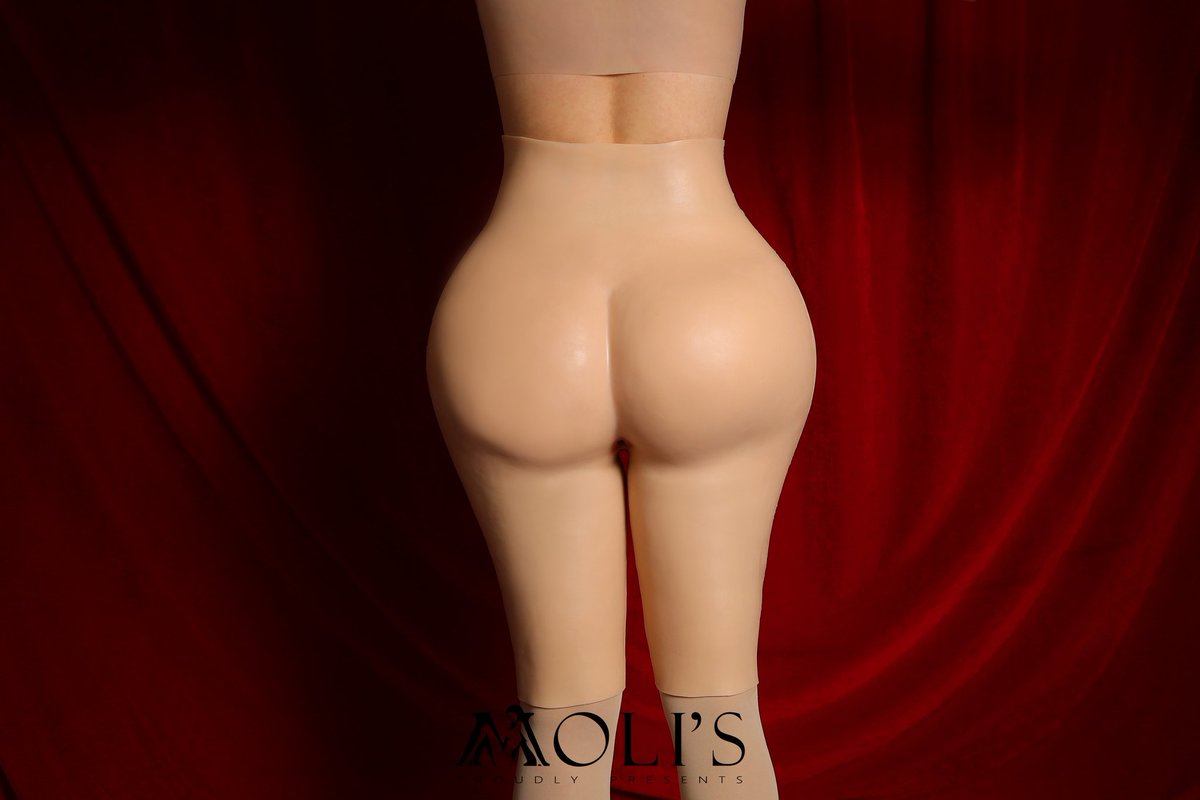 manaminanase's tweet photo. Body inside the disguise. The Kim 2.0.
.
https://t.co/bSxsdZncTv
.
#thekim #mtf #molis #molifx #crossdressing #bubblebuttpant #peachbooty #fatassbooty #fakebutt #siliconegirdle #siliconebutt #inthemask #金臀 https://t.co/JLmDaeSSRJ
