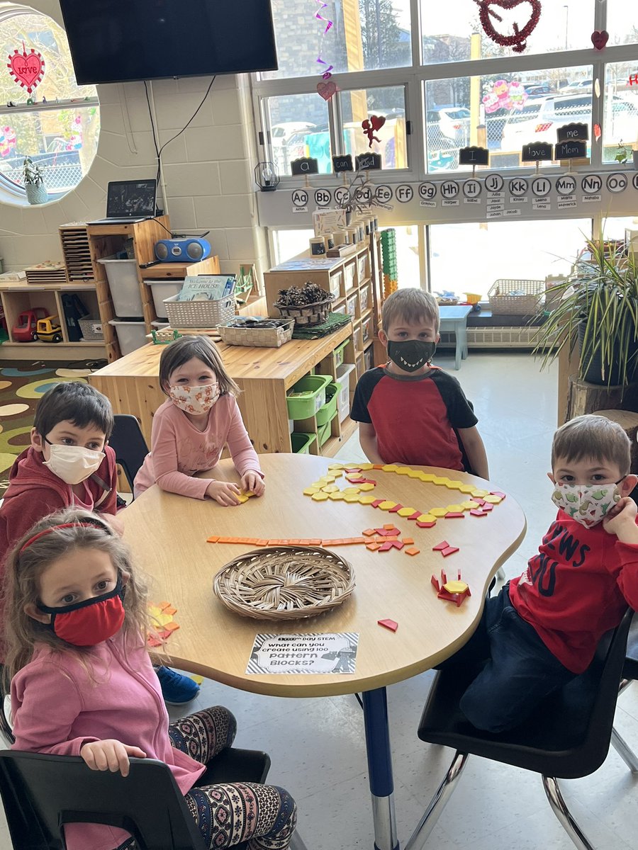 sjfgator's tweet photo. How many different materials can our FDK’s @KinderGators_ use to make 100?  Take a 👀.  Happy 100’s Day! #100thDayofSchool https://t.co/SiZyG8dawt