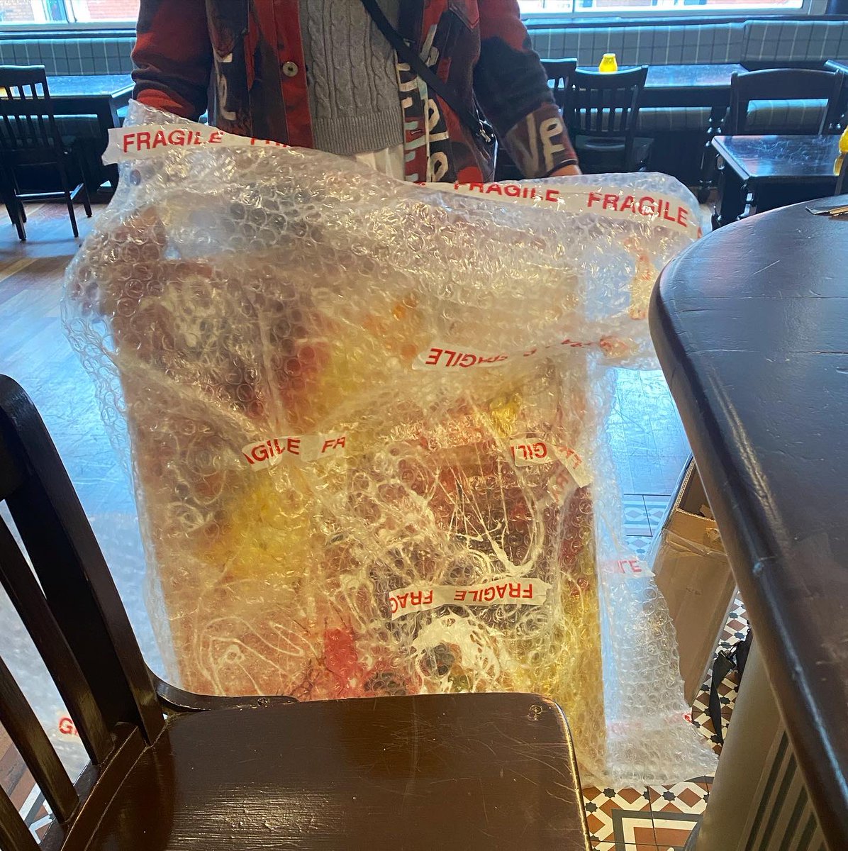 BostonArms's tweet image. The first pictures are here to showcase in the pub from our friends at @artbattlelondon 

Bringing amazing artwork for you to enjoy and even purchase! 

Come and have a look before the live art tournament on the 4th March taking place in the @BostonMusicRoom