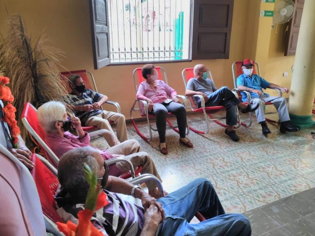 DrYusleivy's tweet photo. #PinardelRío #Cuba continúa sus esfuerzos en la protección de los adultos mayores con la premisa de que, como dijera #Fidel: lo más humano que puede hacer la sociedad es ocuparse de los ancianos. 
Hogar de ancianos Luz Saldívar por una vejez activa y saludable #CubaPorLaVida https://t.co/wnGYF6BNFr