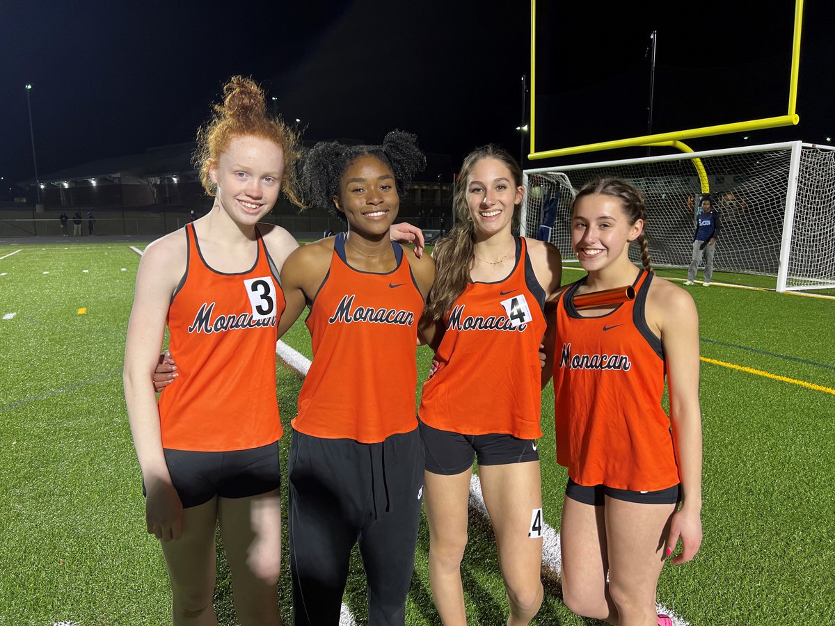 Congrats to Monacan's Track Team which had a very strong showing at last weekend's VHSL Class 4 Region B Championships! There were countless Season and Personal best performances from our athletes with the Girls 4 x 400 meter relay team becoming Regional Champions!  Go Chiefs!