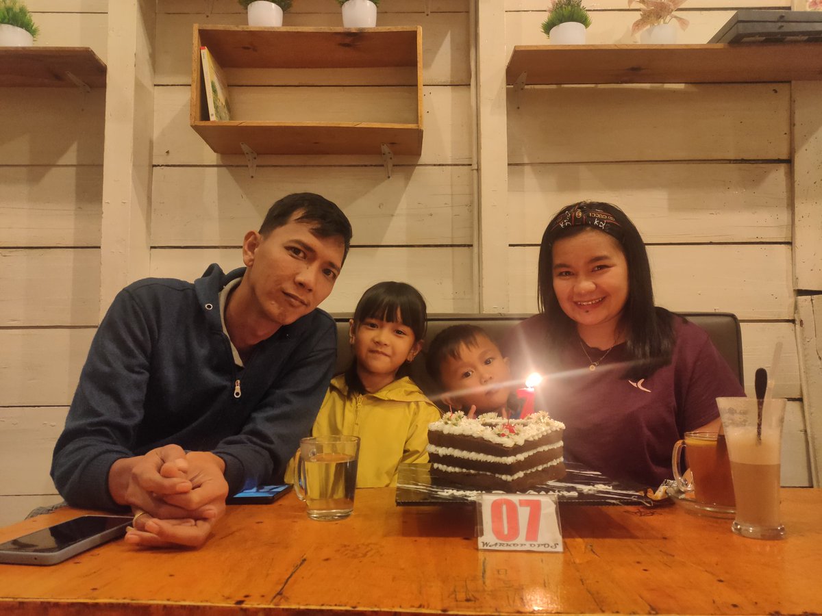 Susilastrika's tweet photo. 🥰🤩😍😗 https://t.co/yHUTsZulPw