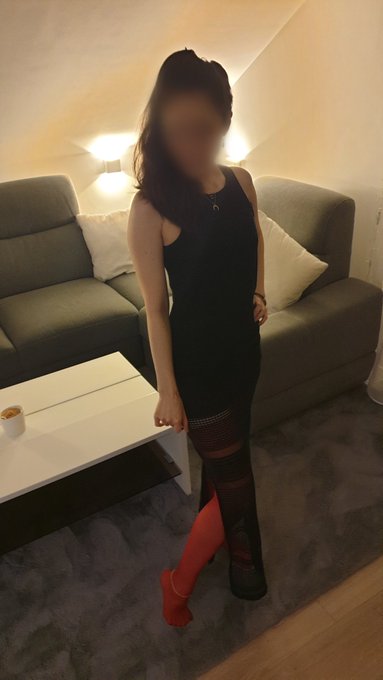 A few pics that I just sent "B" ... so he would know what awaits him when he will arrive 🥰.We didnt saw