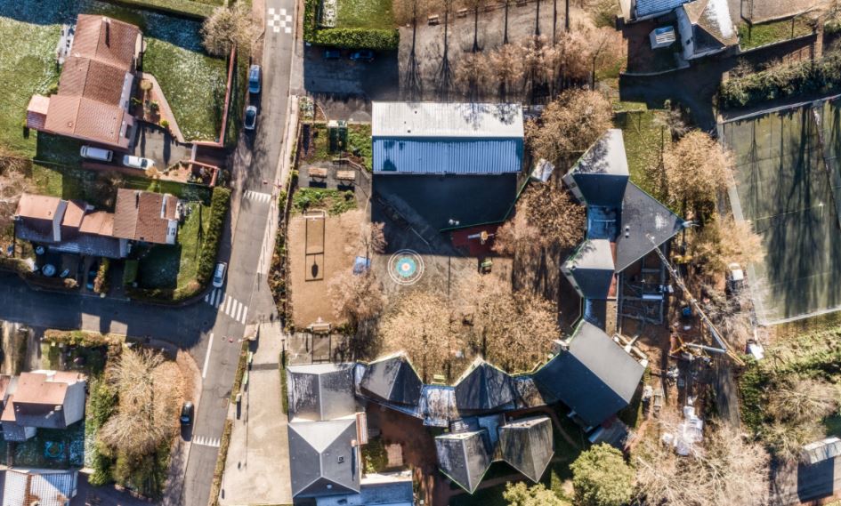 [ FOCUS AMÉNAGEMENT ] L'éco-conception dans l'aménagement : de l'approvisionnement local à l'implication des usagers dlvr.it/SJyrTh