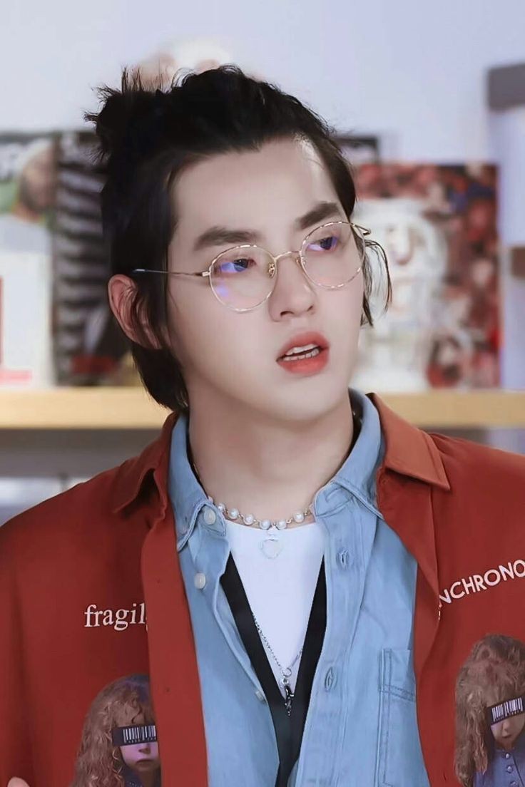 对于世界而言，你是一个人；但是对于某个人，你是他的整个世界。

#kriswu  #kris_wu 
#AlwaysWithKrisWu  <a href="/KrisWu/">F凡N</a>  i♡U
