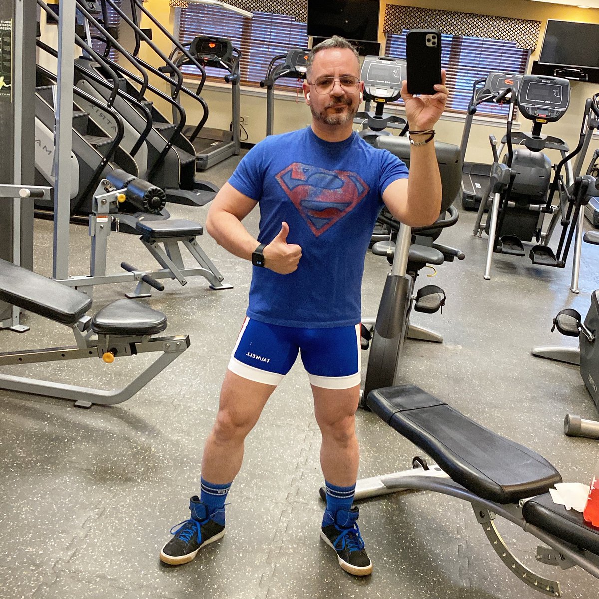 MusacchioAndy's tweet photo. Tired of being a fatpup… one mission #fitpup https://t.co/14Xi3blIs4