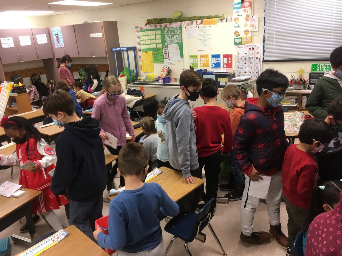 We had so much fun reading together and playing Bingo with our first grade buddies for our Valentine’s Day party today! As usual, their sweet hand-made cards absolutely melted our hearts. Thank you for hosting us Ms. Streeten!