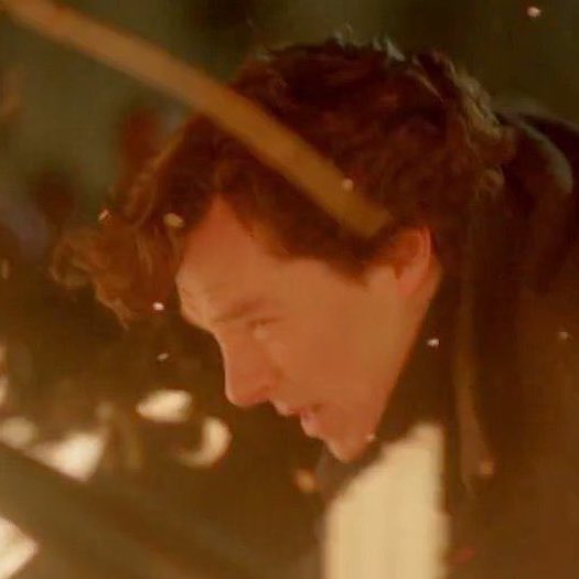 “amazing how fire exposes our priorities” #Sherlock https://t.co/YoIPKcXgQq