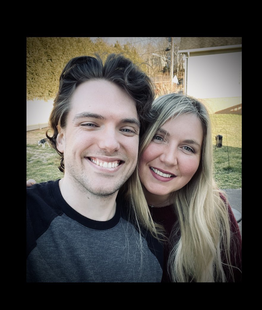 ItsCaseyKay's tweet photo. Happy Valentine’s Day❤️ Still obsessed with you @RarezyGG https://t.co/yIxLILkAXK