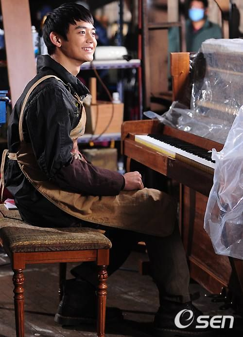 Natamarsol's tweet photo. #ChoiMinho es el que tiene una carrera más extensa en cuanto a dramas Desde las tempranas #SalamanderGuruAndTheGang y #ToTheBeautifulYou hasta participaciones en #Hwarang #Somehow18 #Pianist entre otras https://t.co/znBnqJsDpO